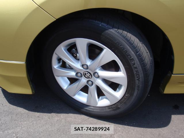 Toyota AQUA 2023-06 8651230-14