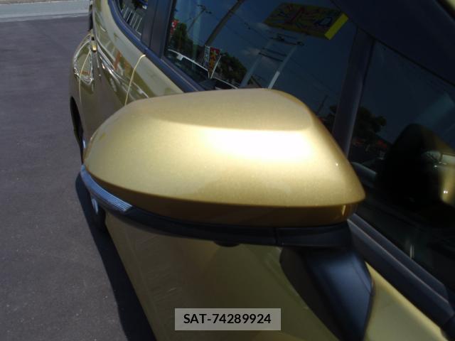 Toyota AQUA 2023-06 8651230-17