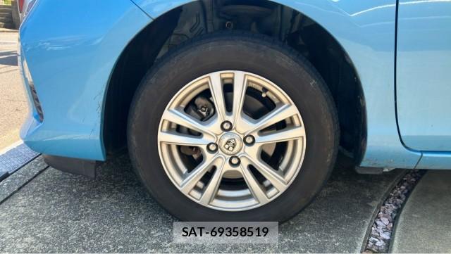 Toyota AQUA 2012-05 8651284-8