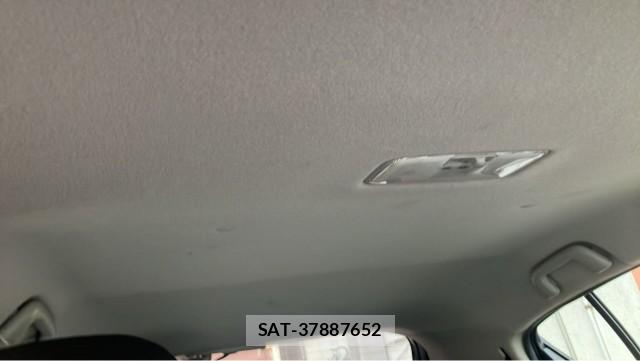 Toyota AQUA 2015-06 8651345-15