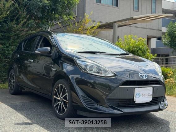Toyota AQUA 2019-05 8651347-11