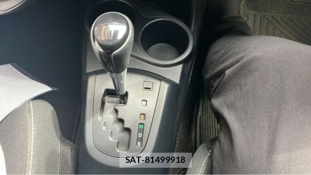 Toyota AQUA 2019-08 8651458-14