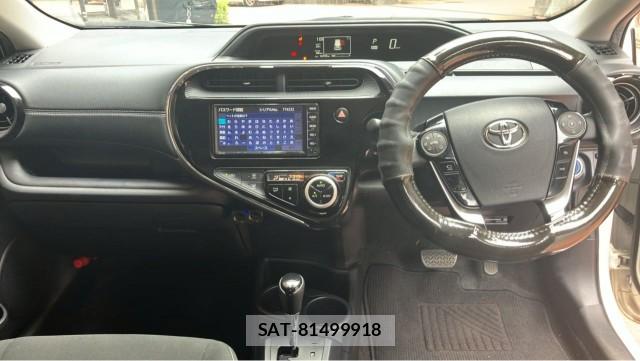 Toyota AQUA 2019-08 8651458-2