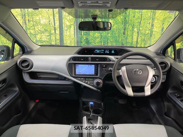 Toyota AQUA 2014-10 8651517-1