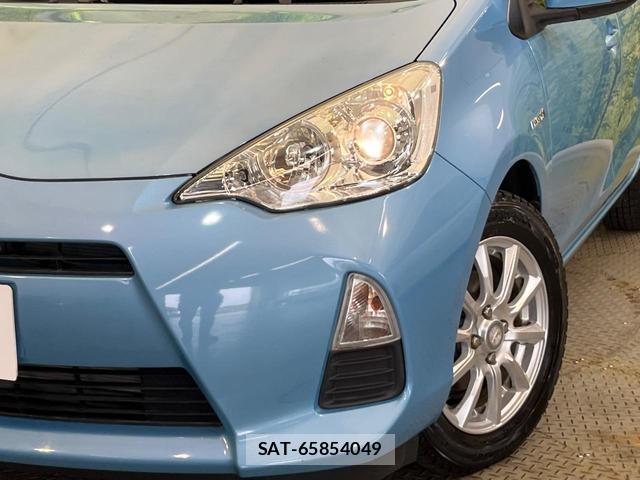 Toyota AQUA 2014-10 8651517-11