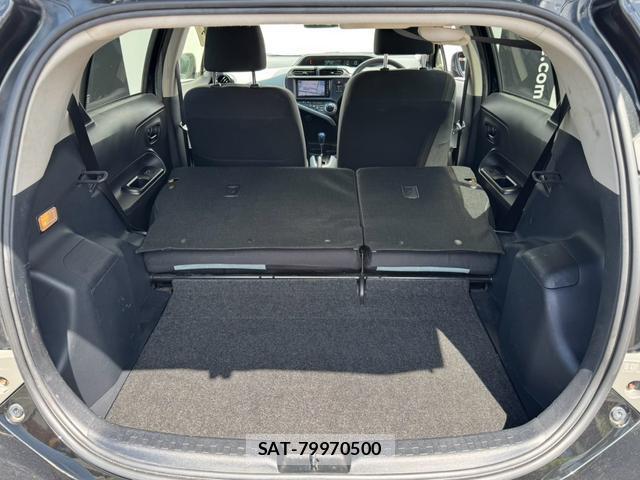 Toyota AQUA 2013-08 8651677-5