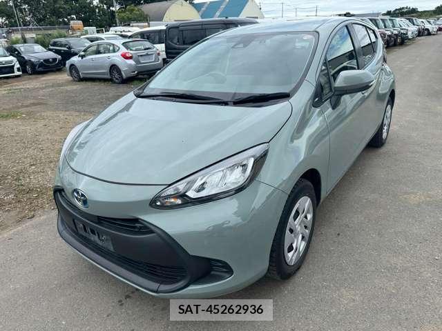 Toyota AQUA 2022-07 8651783-4