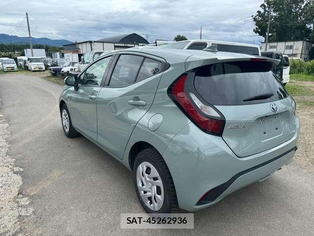 Toyota AQUA 2022-07 8651783-7