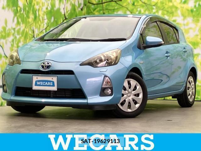 Toyota AQUA 2012-02 8651792-0