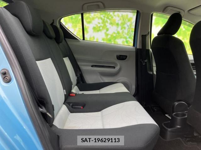 Toyota AQUA 2012-02 8651792-4