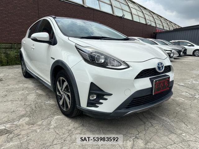Toyota AQUA 2017-10 8651839-13