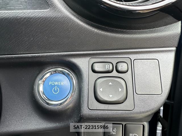 Toyota AQUA 2020-01 8651844-11