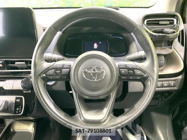 Toyota AQUA 2022-10 8651854-10