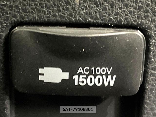 Toyota AQUA 2022-10 8651854-6