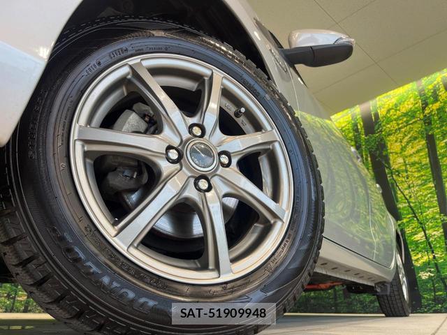Toyota AQUA 2013-05 8652028-12