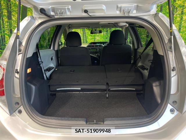 Toyota AQUA 2013-05 8652028-9