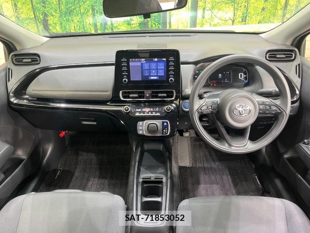 Toyota AQUA 2022-02 8652295-1
