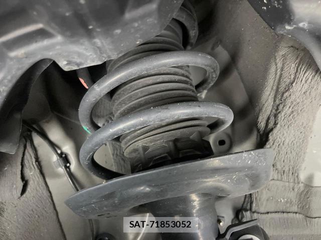 Toyota AQUA 2022-02 8652295-19