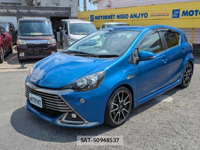 Toyota AQUA 2016-01 8652430-0