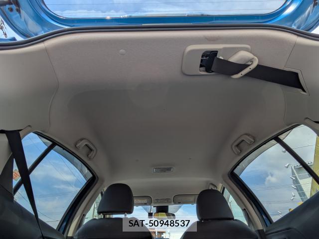 Toyota AQUA 2016-01 8652430-16