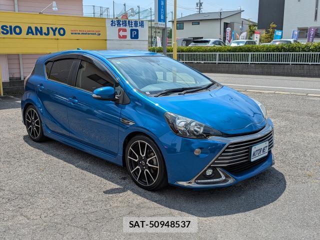 Toyota AQUA 2016-01 8652430-9