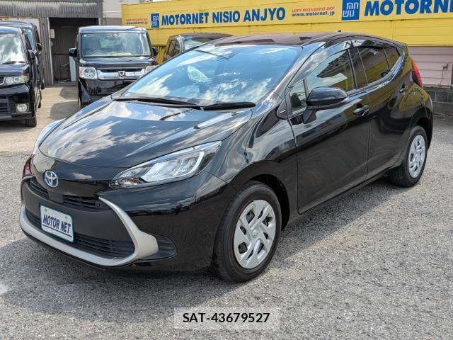 Toyota AQUA 2021-10 8652431-0