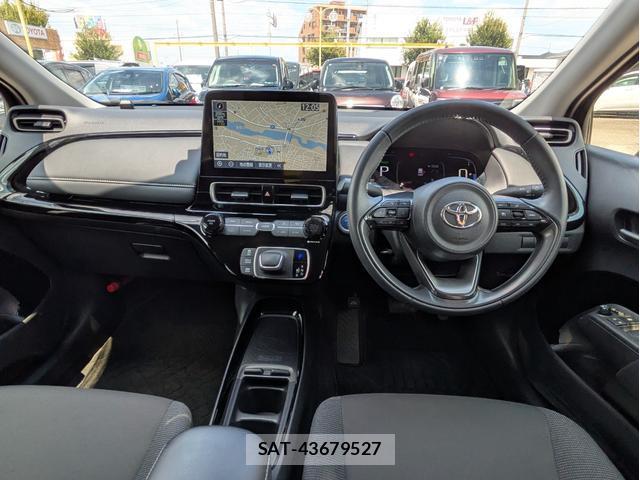 Toyota AQUA 2021-10 8652431-2