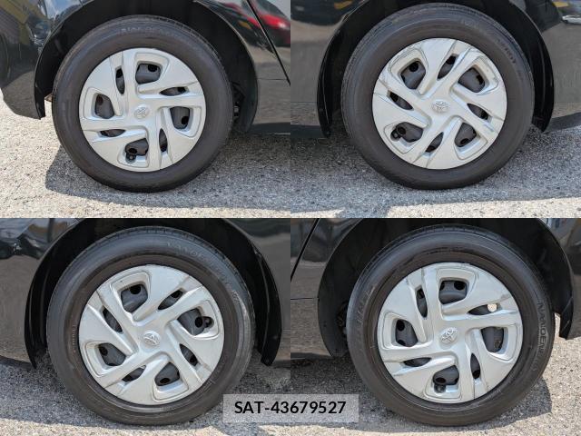 Toyota AQUA 2021-10 8652431-8