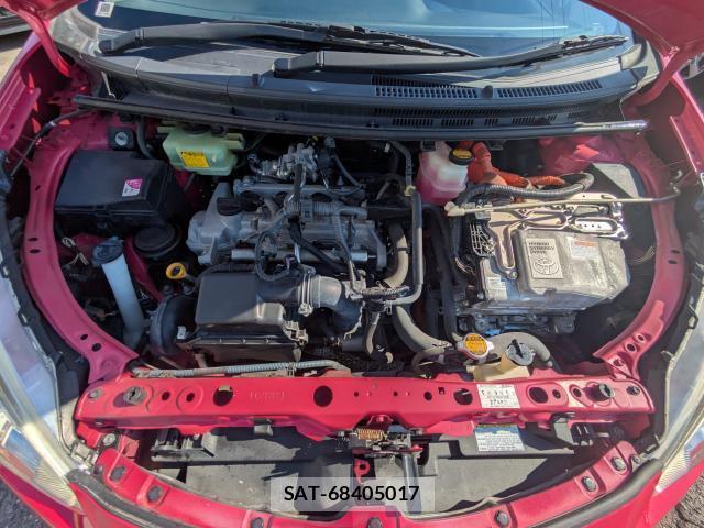 Toyota AQUA 2015-08 8652433-7