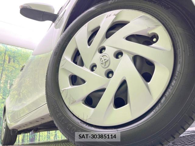 Toyota AQUA 2018-06 8652475-12