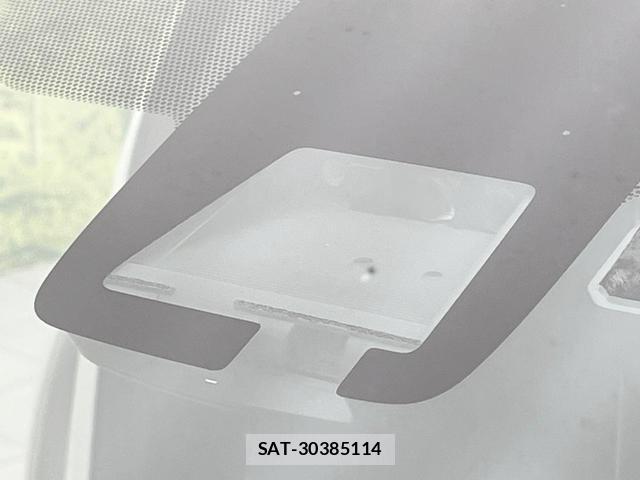 Toyota AQUA 2018-06 8652475-2