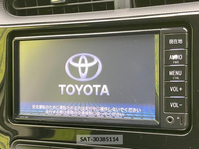 Toyota AQUA 2018-06 8652475-3