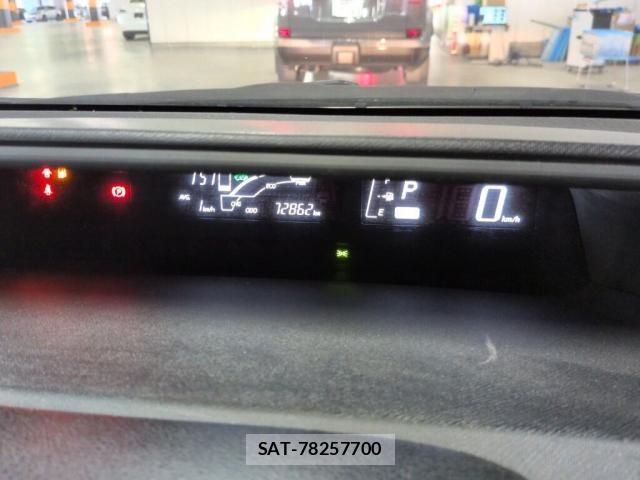 Toyota AQUA 2016-02 8551499-3