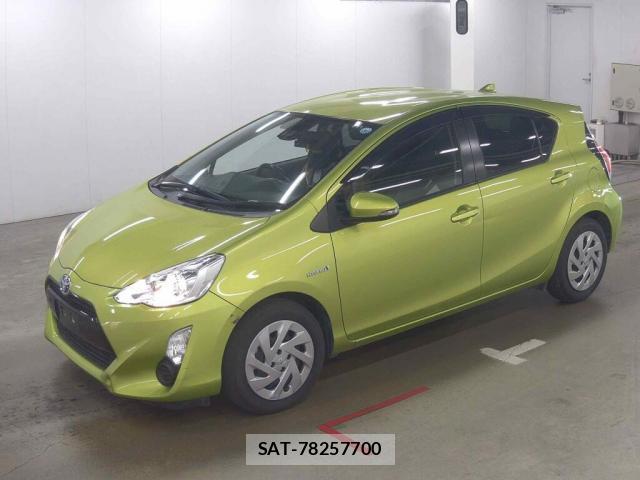 Toyota AQUA 2016-02 8551499-4