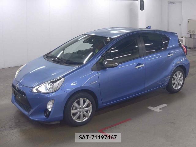 Toyota AQUA 2016-03 8652606-0