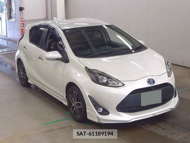 Toyota AQUA 2021-01 8652695-0
