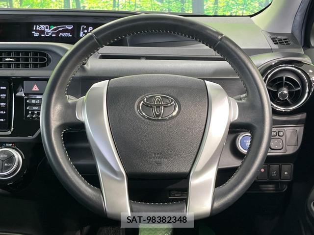 Toyota AQUA 2015-05 8652756-10