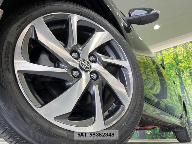 Toyota AQUA 2015-05 8652756-12