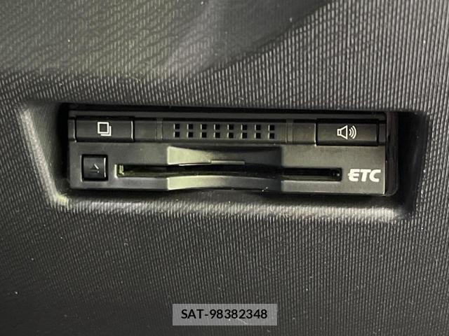 Toyota AQUA 2015-05 8652756-4