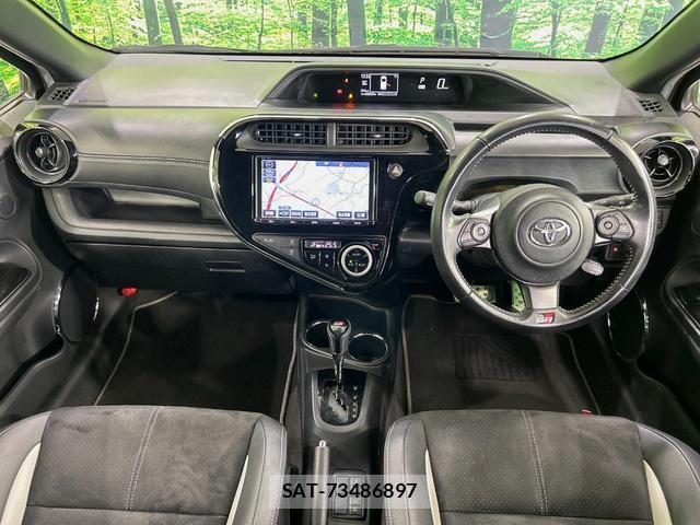 Toyota AQUA 2018-05 8653018-1