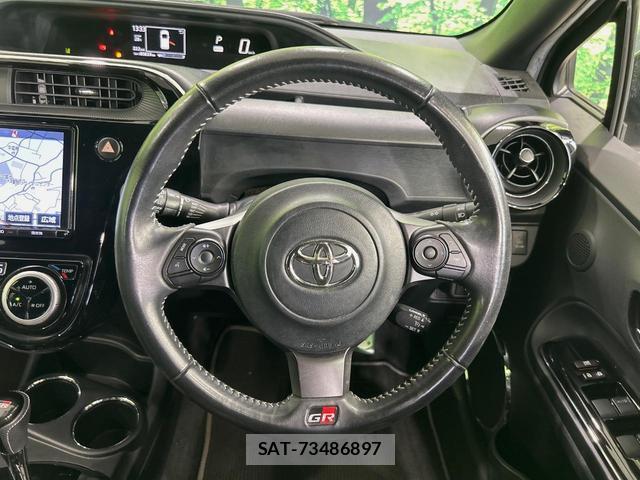 Toyota AQUA 2018-05 8653018-10