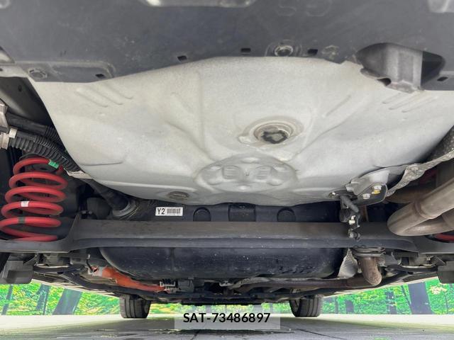 Toyota AQUA 2018-05 8653018-18