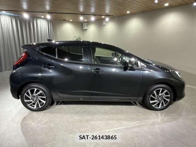 Toyota AQUA 2021-09 8653031-3
