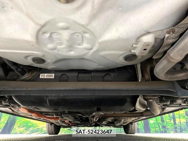 Toyota AQUA 2013-09 8653103-18