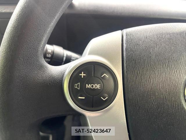 Toyota AQUA 2013-09 8653103-4
