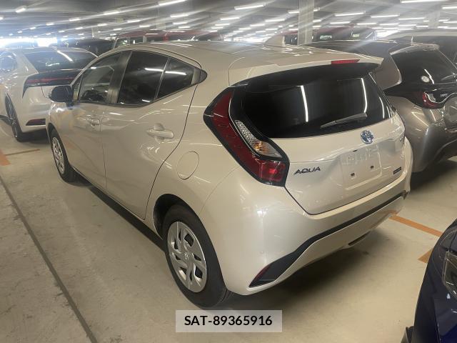 Toyota AQUA 2024-08 8653197-1