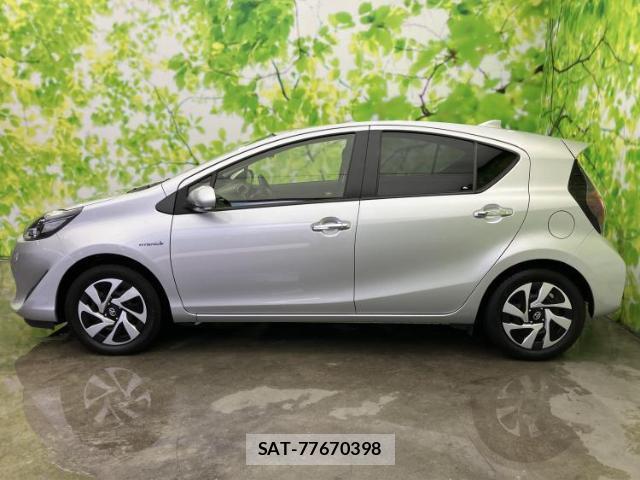 Toyota AQUA 2019-07 8653655-1