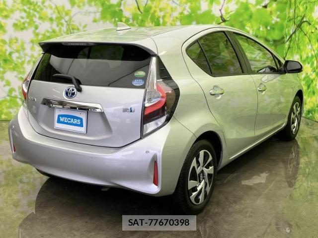 Toyota AQUA 2019-07 8653655-2