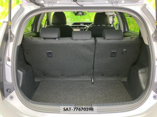 Toyota AQUA 2019-07 8653655-7