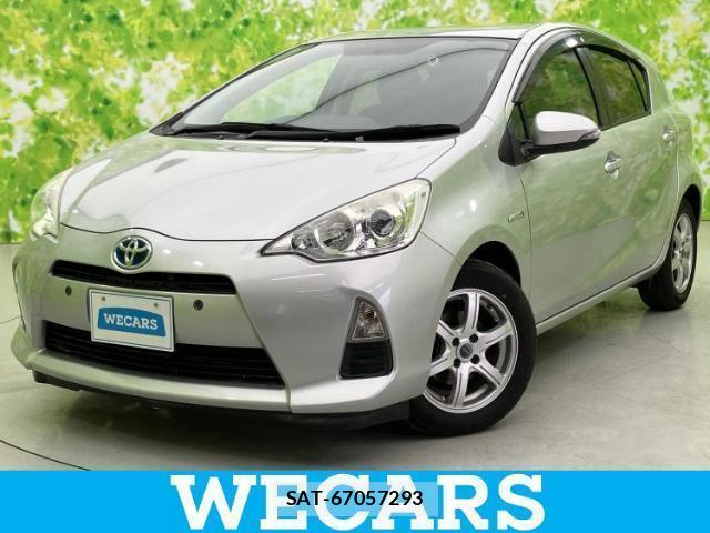Toyota AQUA 2012-11 8653680-0